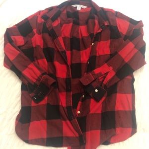 Old Navy “The Classic Shirt” in Red/Black Buffalo Plaid